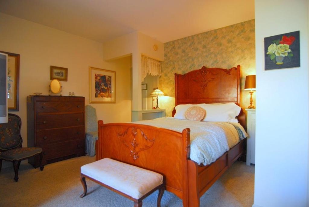 مبيت وإفطار فكتوريا Trutch Manor الغرفة الصورة